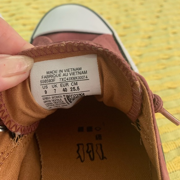 NWOT Women’s Converse All Star size 9 - Picture 8 of 8